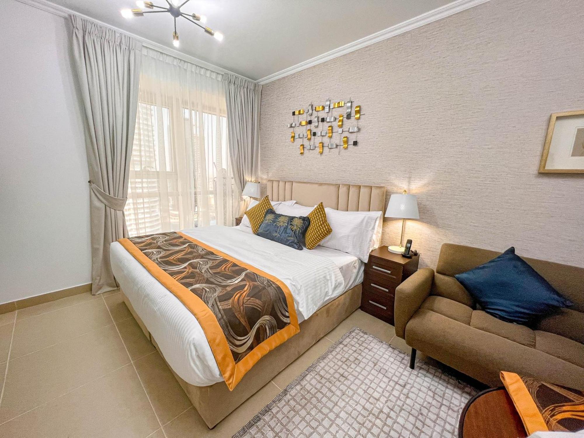 Cosmos Living Modern Studio Near Dubai Marina ภายนอก รูปภาพ
